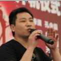 徐娘半老风韵犹存